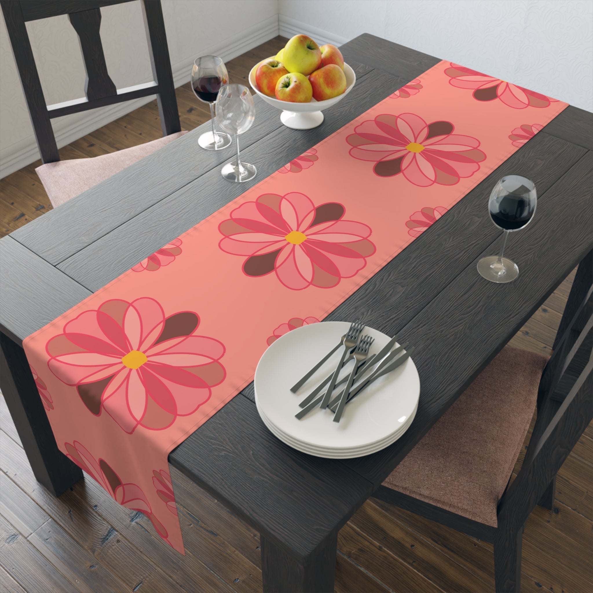 Pink Floral Table Runner — Retro Flower Pattern Cotton-Poly Table Runner