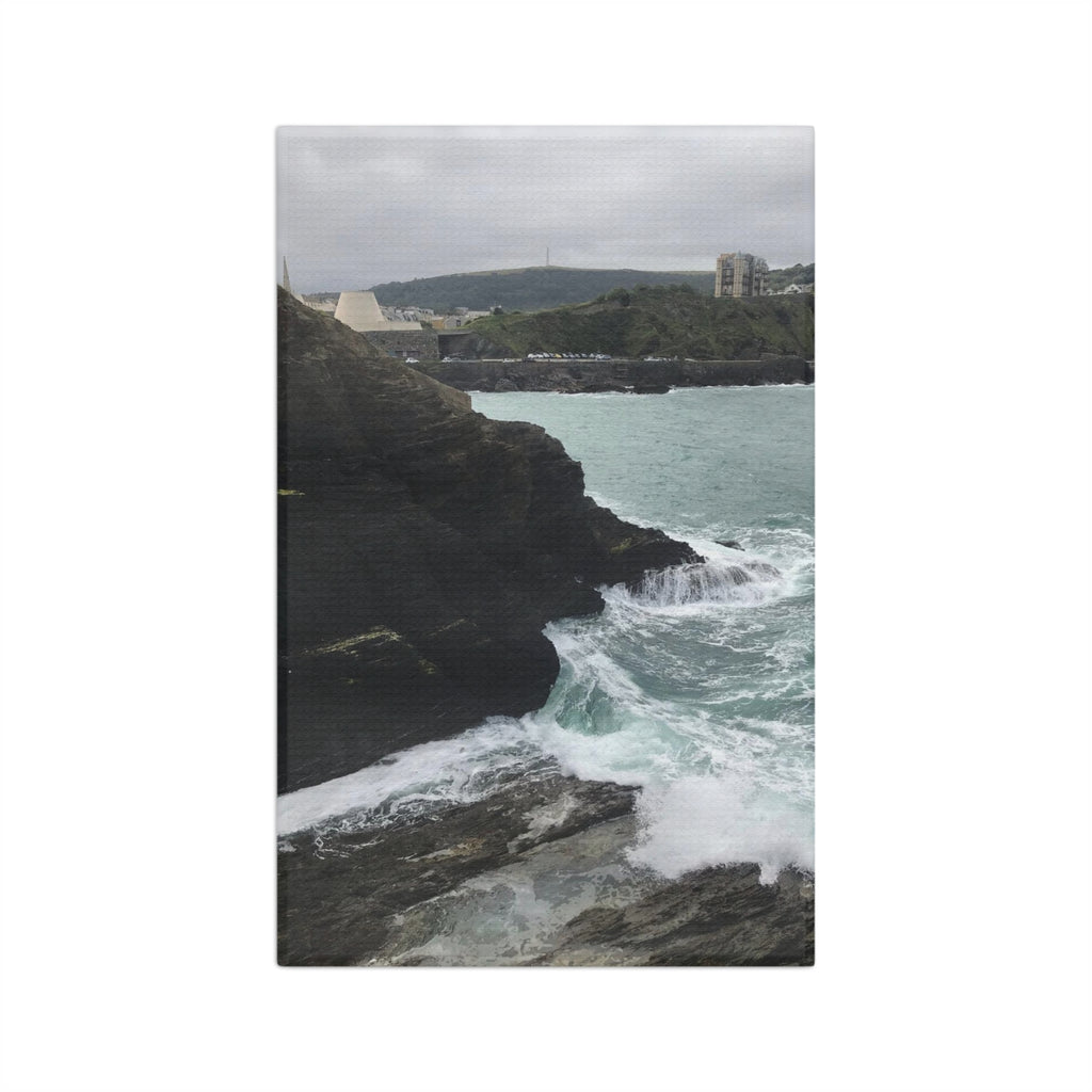 Coastal Waves Microfiber Tea Towel — Stormy Ocean Cliff Photo