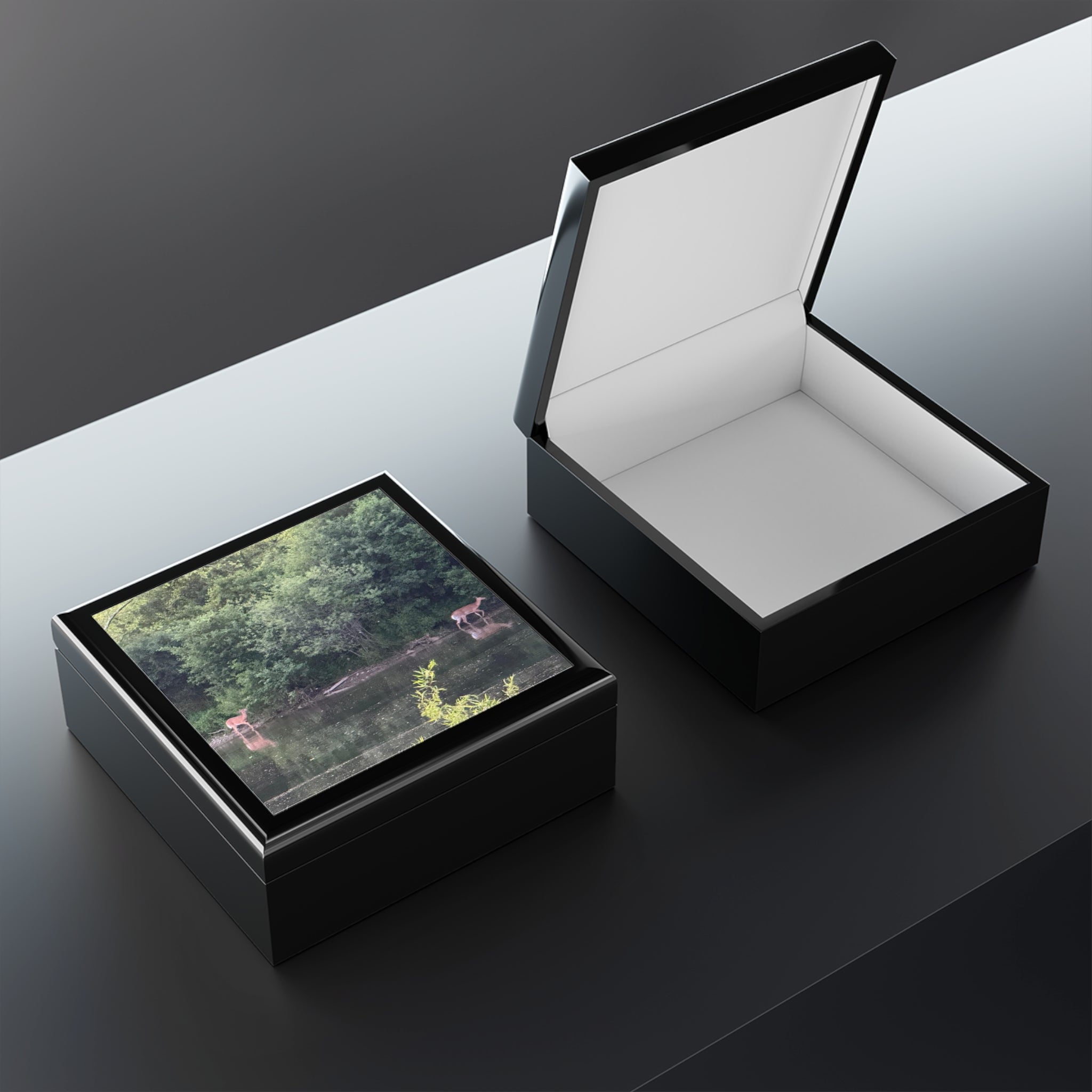 Woodland Deer Jewelry Box — Scenic Lake Reflection Keepsake Box