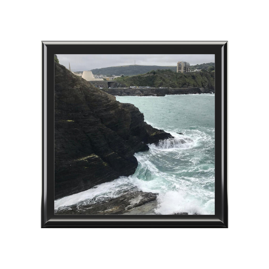 Coastal Cliffs in the UK Jewelry Box — Photo Keepsake Box with Ocean Wave Design
