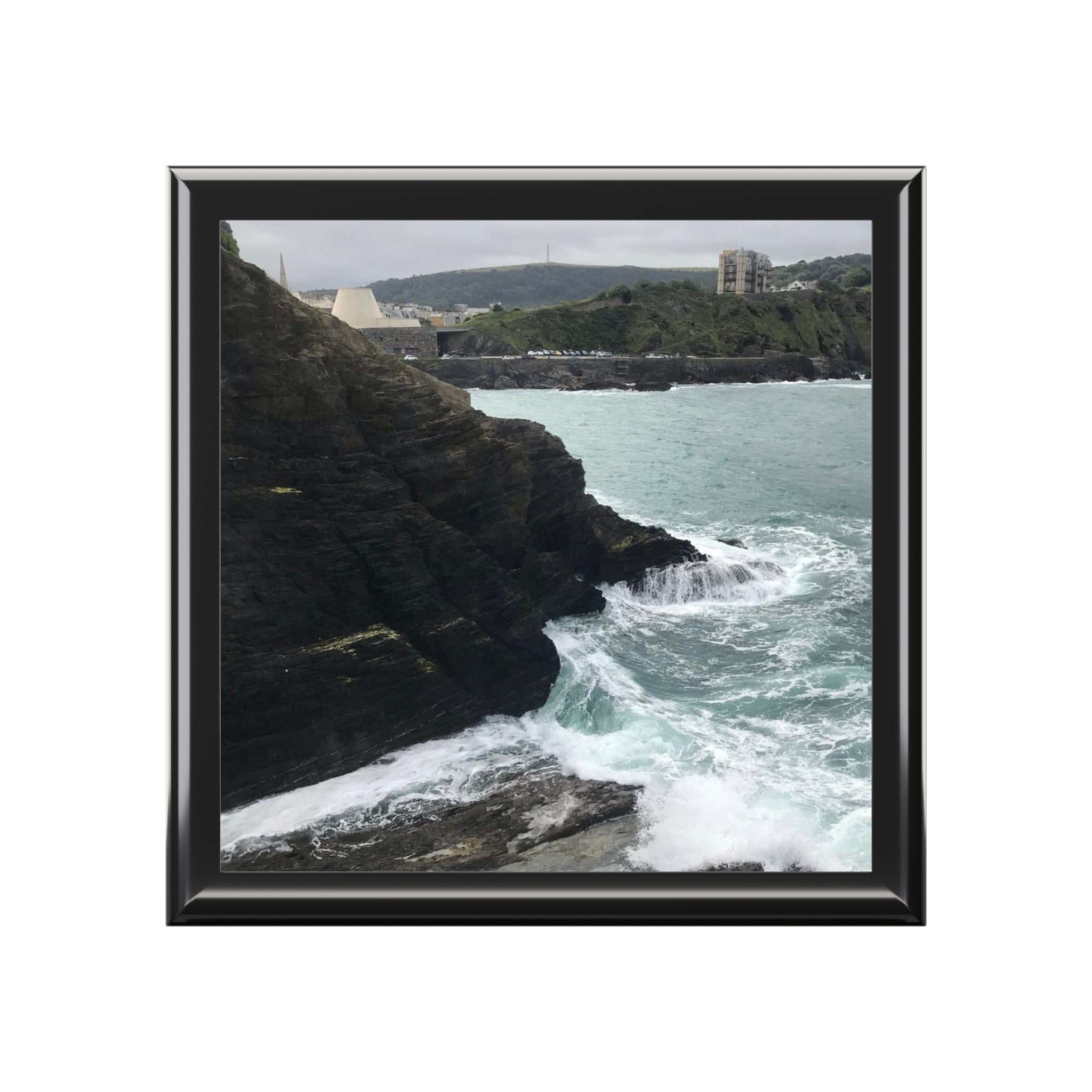 Coastal Cliffs in the UK Jewelry Box — Photo Keepsake Box with Ocean Wave Design