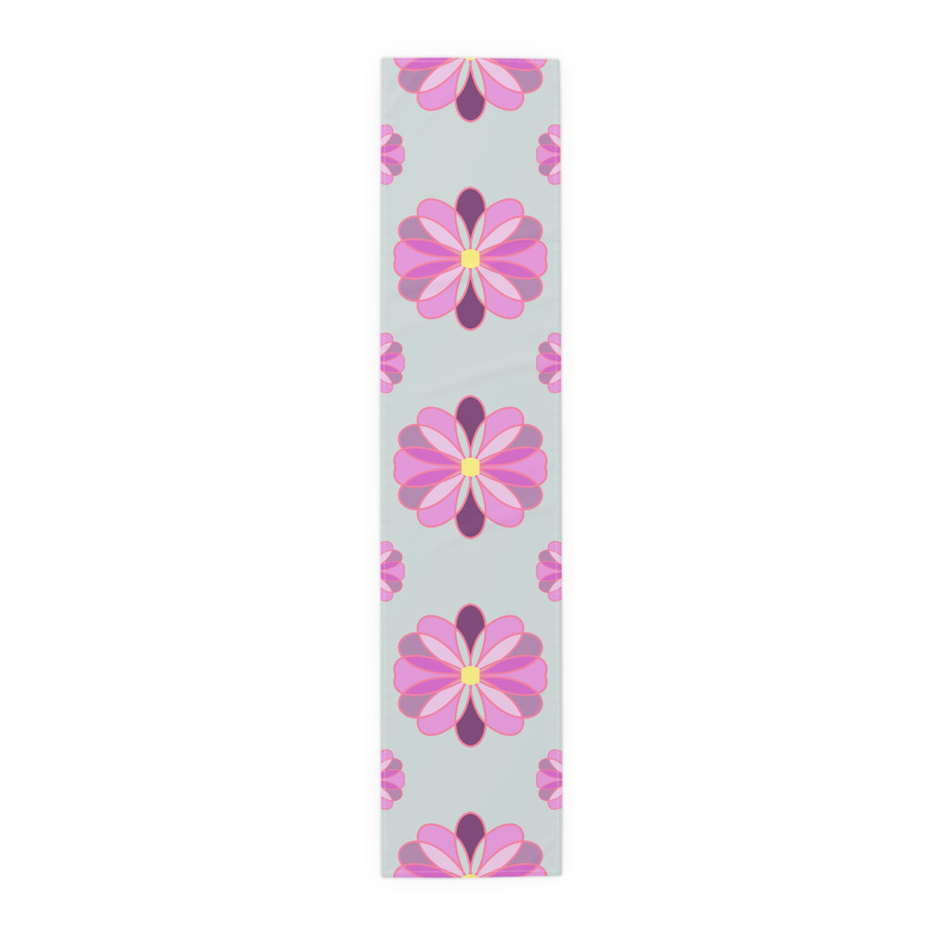 Pink Retro Floral Table Runner — Midcentury Flower Pattern Cotton-Poly Blend