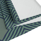 Geometric Diamond Table Runner — Modern Teal Cotton-Poly Accent