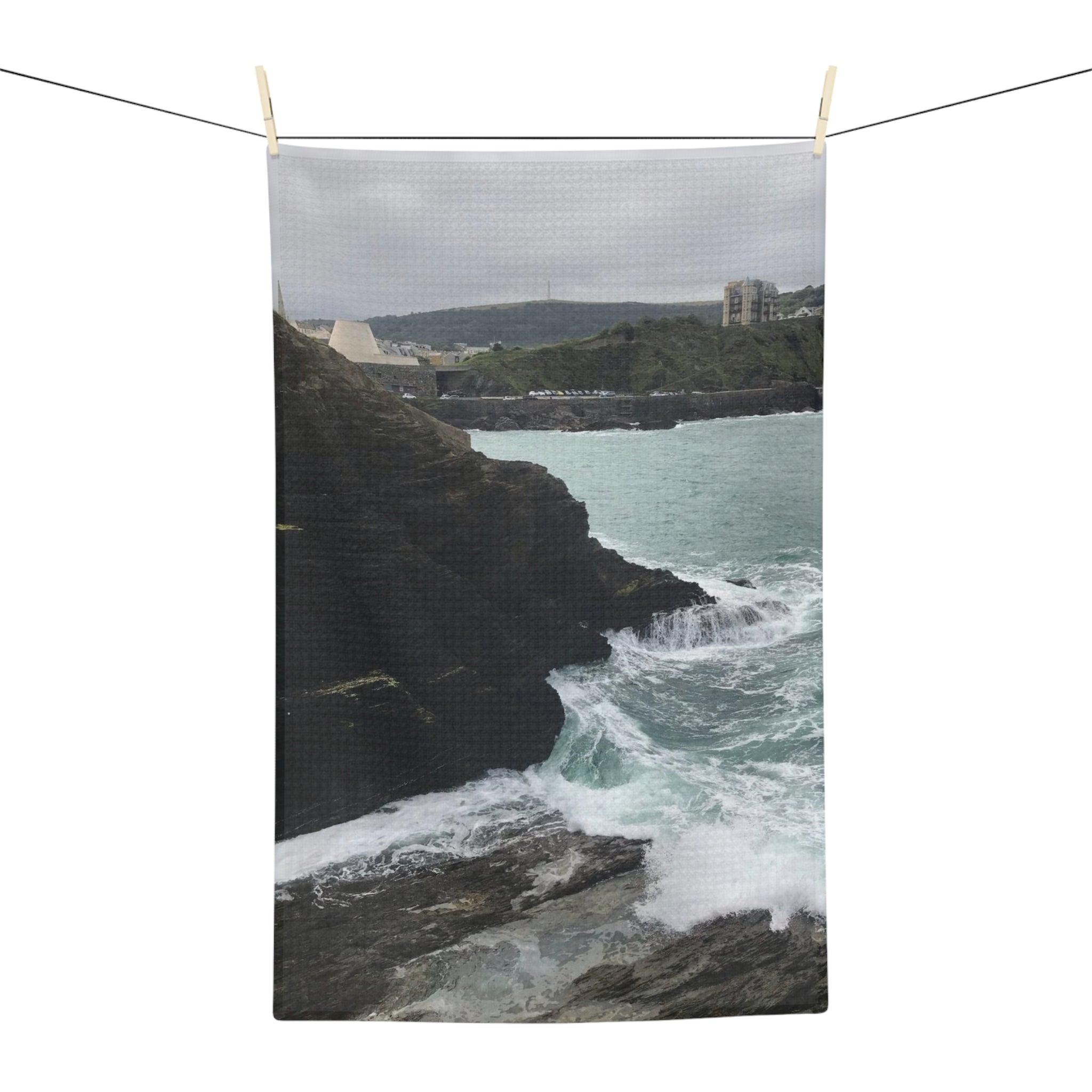 Coastal Waves Microfiber Tea Towel — Stormy Ocean Cliff Photo
